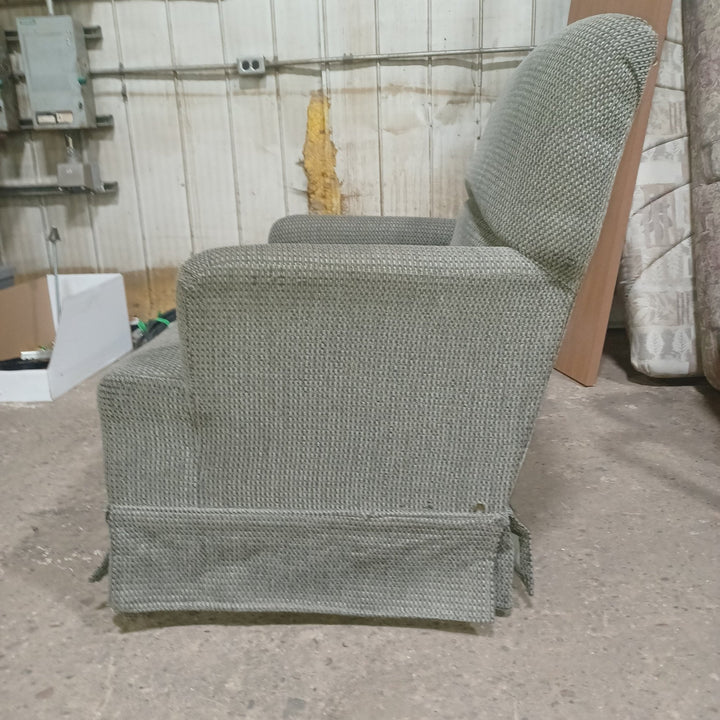 Used Young Farts RV Parts RV Chair - 27.5″ X 31″ X 34″ - Young Farts RV Parts