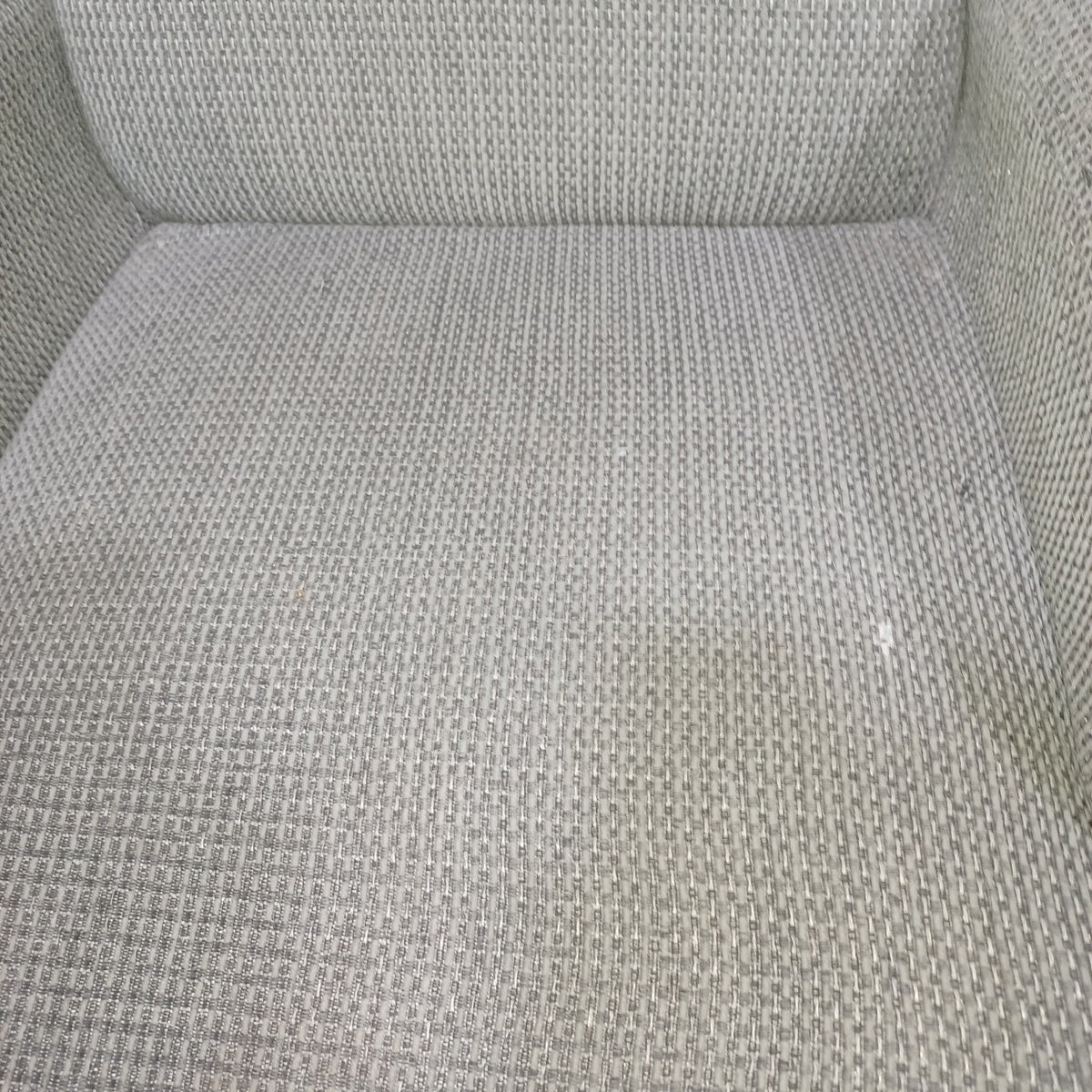 Used Young Farts RV Parts RV Chair - 27.5″ X 31″ X 34″ - Young Farts RV Parts