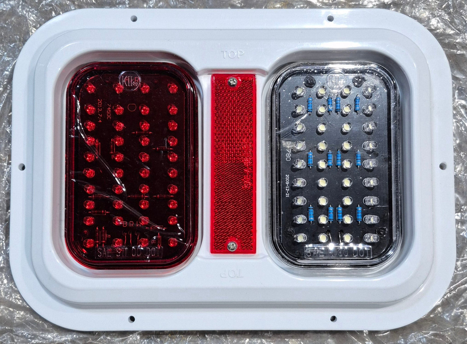 Valterra DG52721PB Diamond Group Stop/Turn/Tail Light - Amber/Red - Young Farts RV Parts