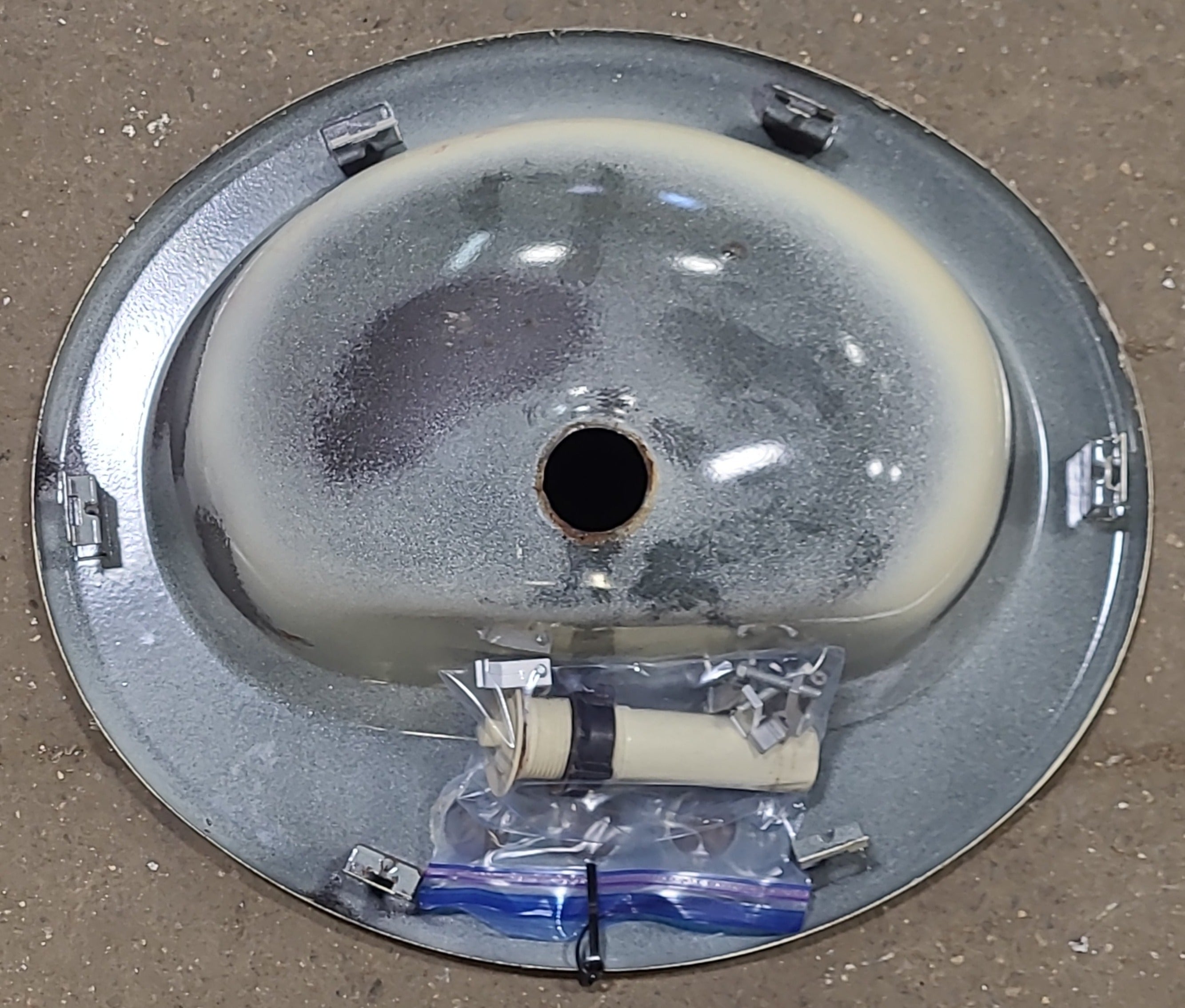 Used Bone Bathroom Sink 20 1/4" X 17 1/4" X 6 1/4" D - Young Farts RV Parts