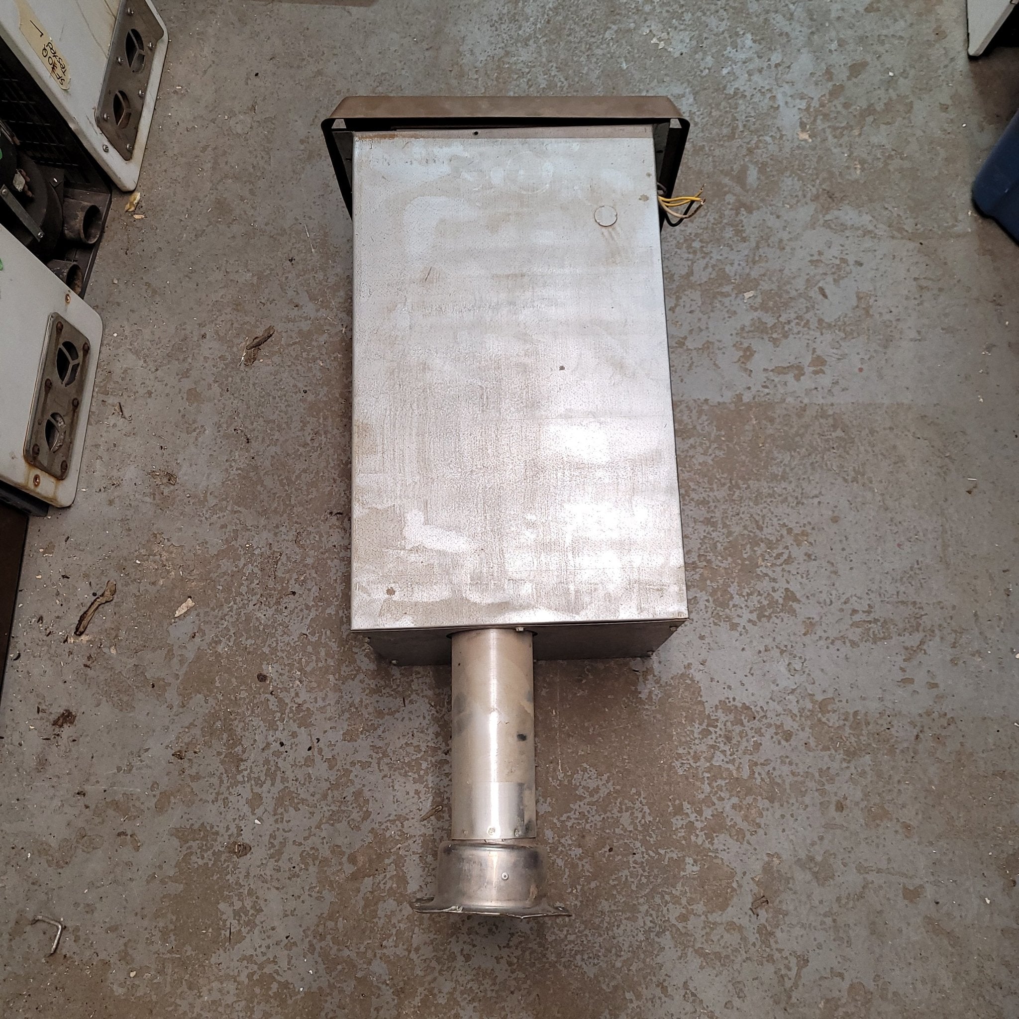 17,000 BTU DUO-THERM ATWOOD HYDROFLAME furnace 66017-005 - Young Farts RV Parts