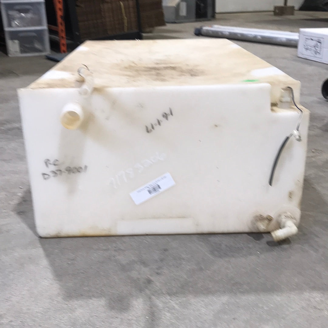 Used Fresh Water Tank 11” x 20 3/4” x 40 3/4