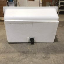 Load image into Gallery viewer, Used RV Bath Tub 36” x 24” Centre Drain - Young Farts RV Parts