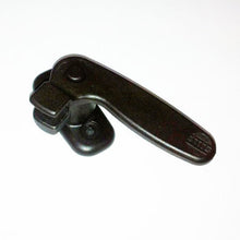 Load image into Gallery viewer, BG1036: SEITZ S4 Window Catch - Right Hand - Young Farts RV Parts