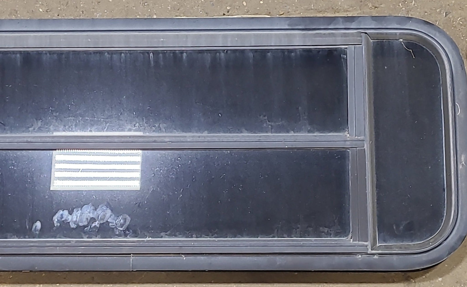 Black Radius Opening Window : 47 1/2