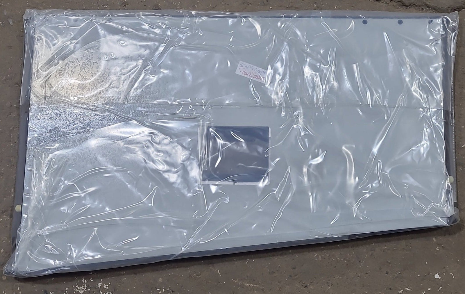 Radius Cornered Cargo Door 32