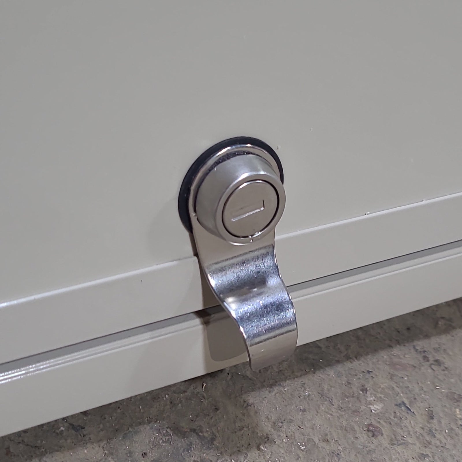 Radius Cornered Cargo Door 72 1/4