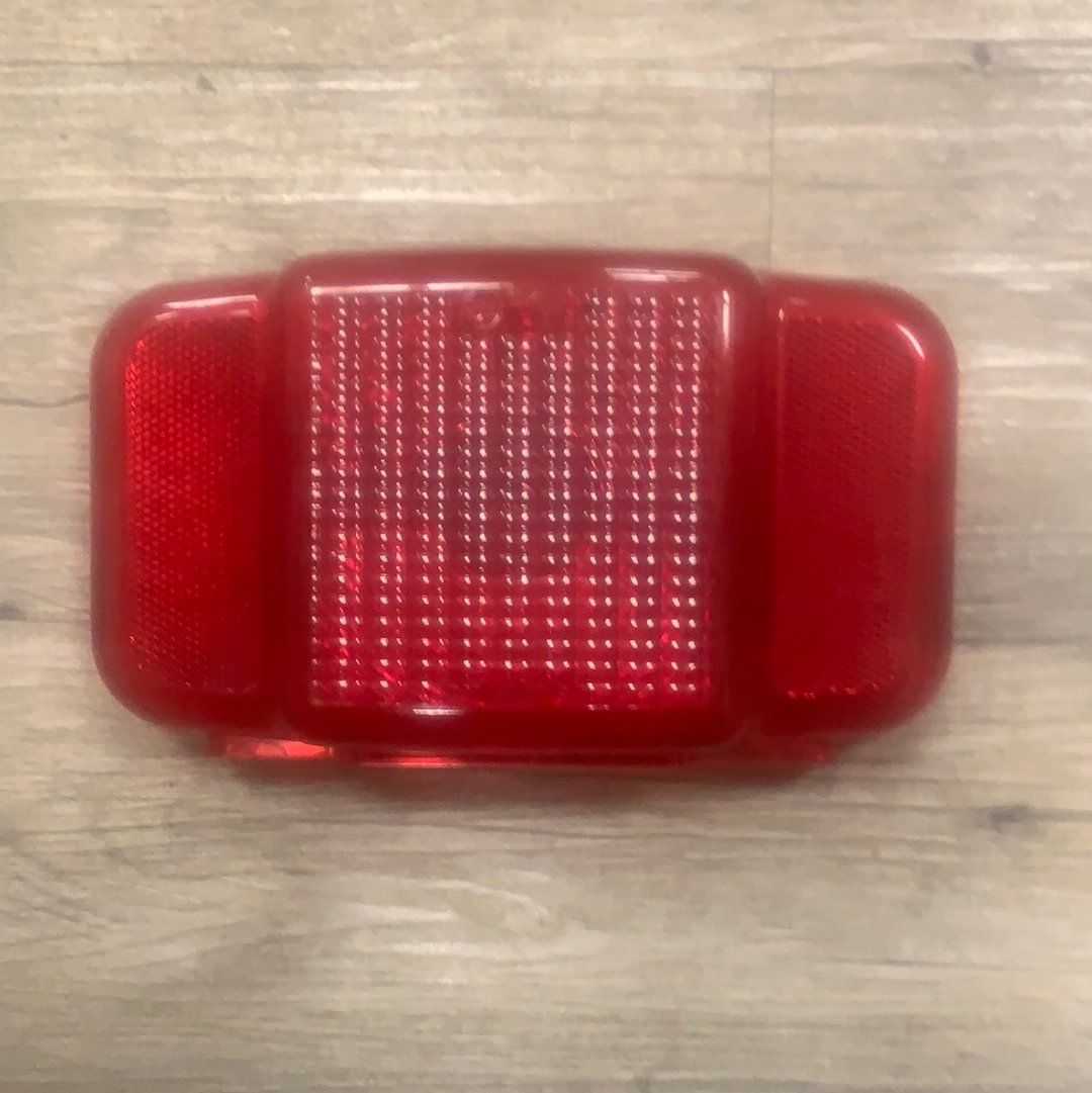 Round Lens Tail Light DOT AILST 91 - Young Farts RV Parts