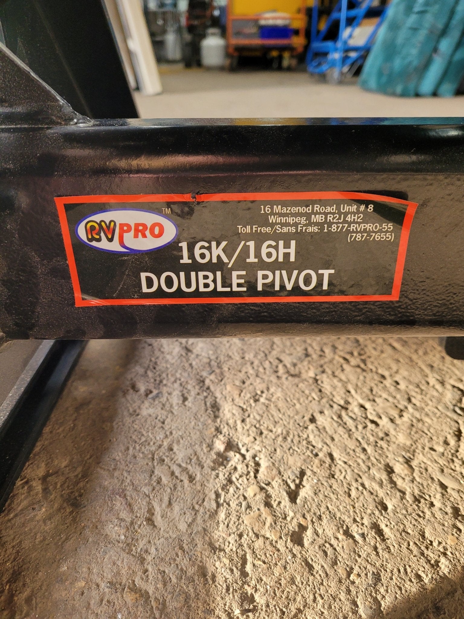 RV PRO Fifth Wheel Trailer Hitch - Young Farts RV Parts