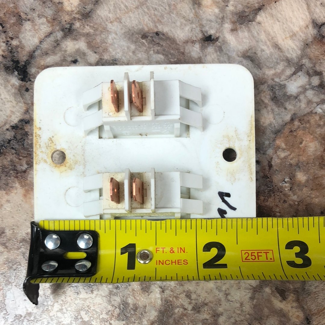 Used 12v RV Double Light Switch - Young Farts RV Parts