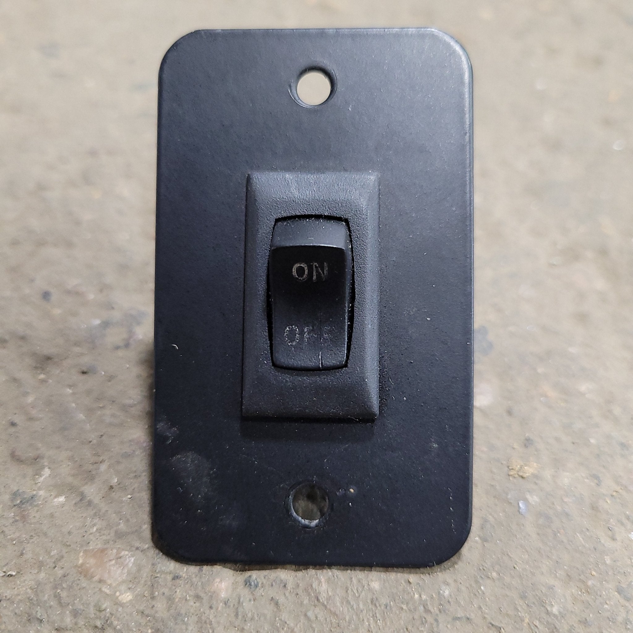 Used 12v RV Single Light Switch - Young Farts RV Parts