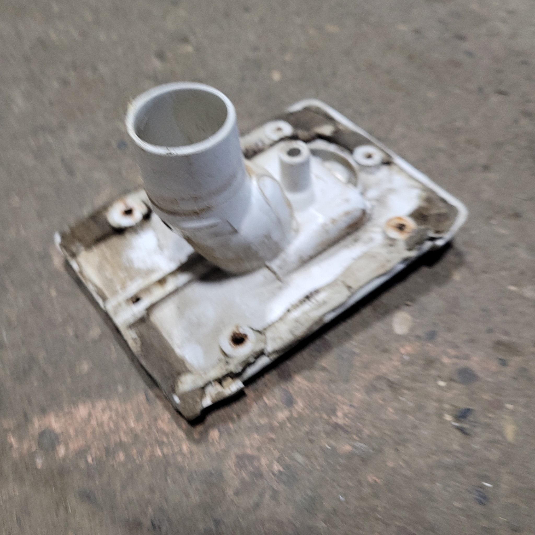 Used 4 1/4" W RV Water inlet - Off White - Young Farts RV Parts