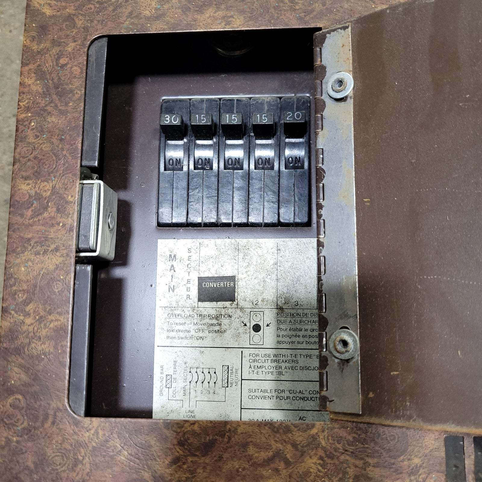 Used 45 AMP Converter - Young Farts RV Parts