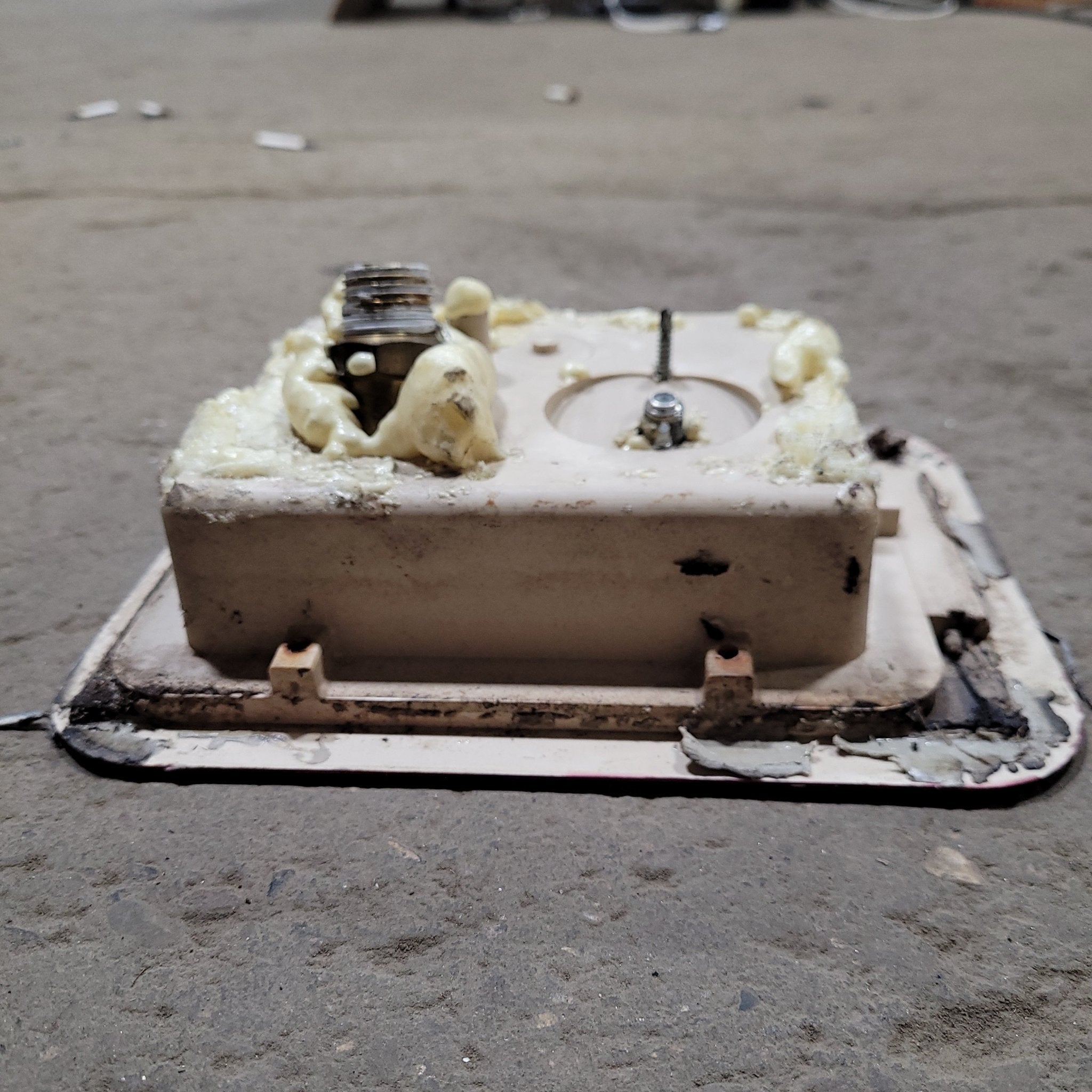 Used 8 5/8" W Motorhome City Water/ Park Cable Inlet- RETRO/ VINTAGE - Young Farts RV Parts