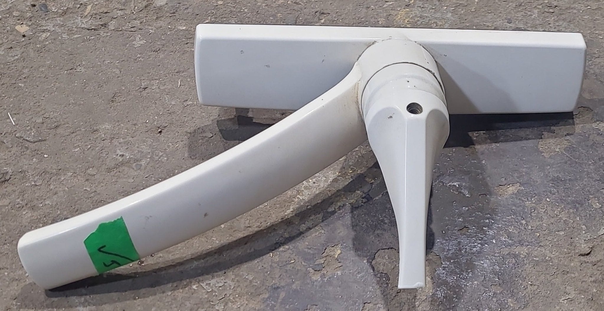 Used 8" Kitchen Faucet Bone - Young Farts RV Parts