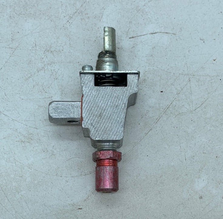Used Atwood Wedgewood Burner Valve 9000 BTU 52123|9511E - Young Farts RV Parts