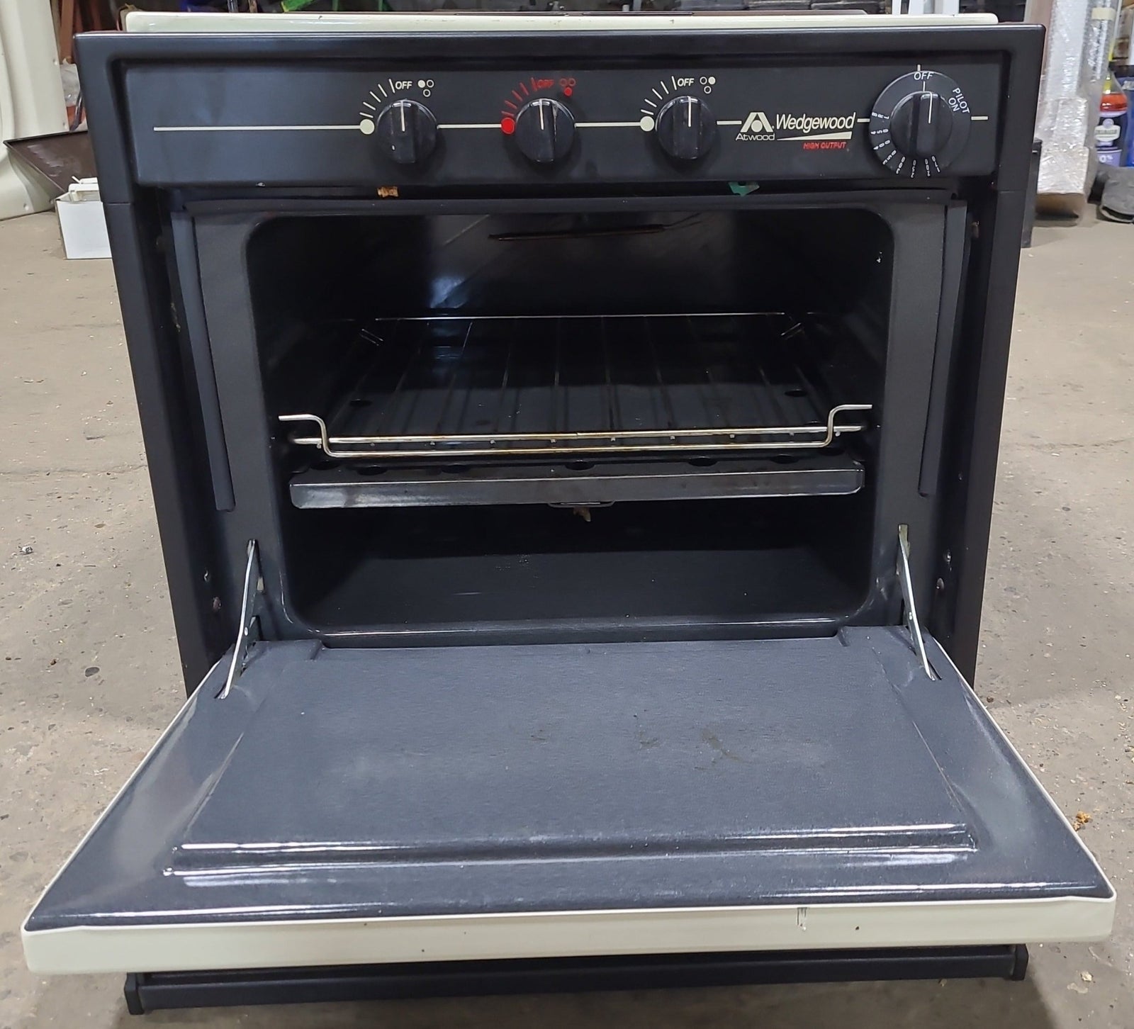 Used Atwood / Wedgewood Range Stove 3-burner 17 3/8