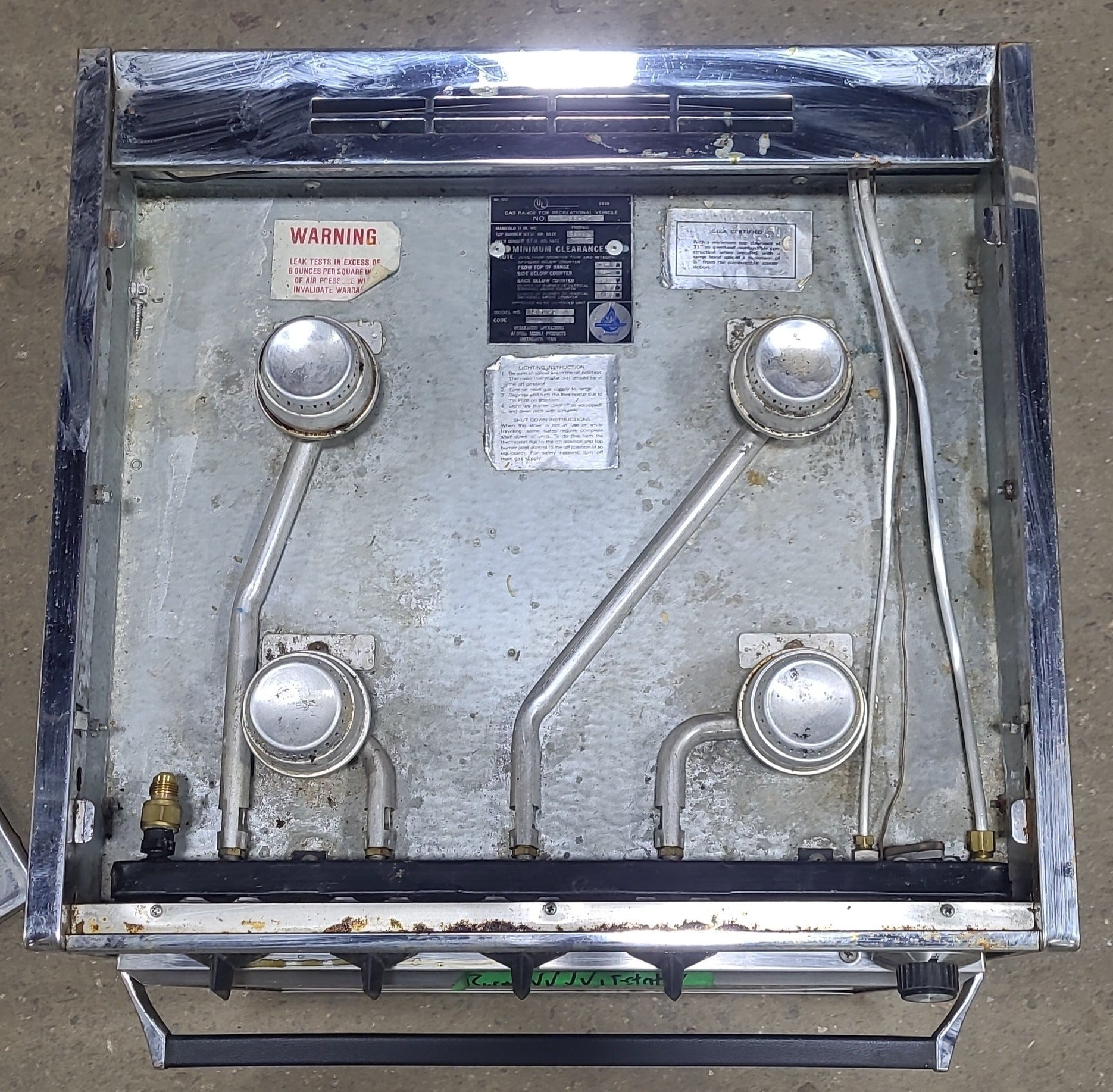 Used Atwood / Wedgewood range stove 4-burner Retro/ Vintage - T2150 BG - Young Farts RV Parts