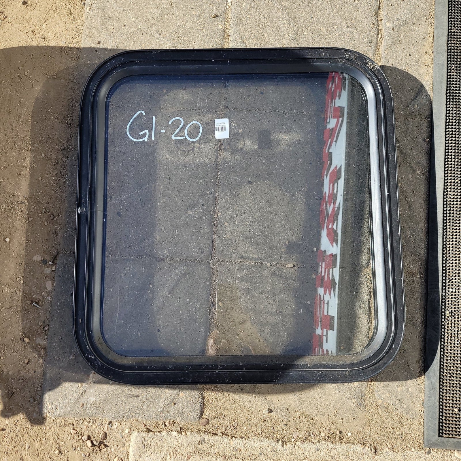 Used Black Radius Non-Opening Window : 21 3/4 X 20 1/4 X 2
