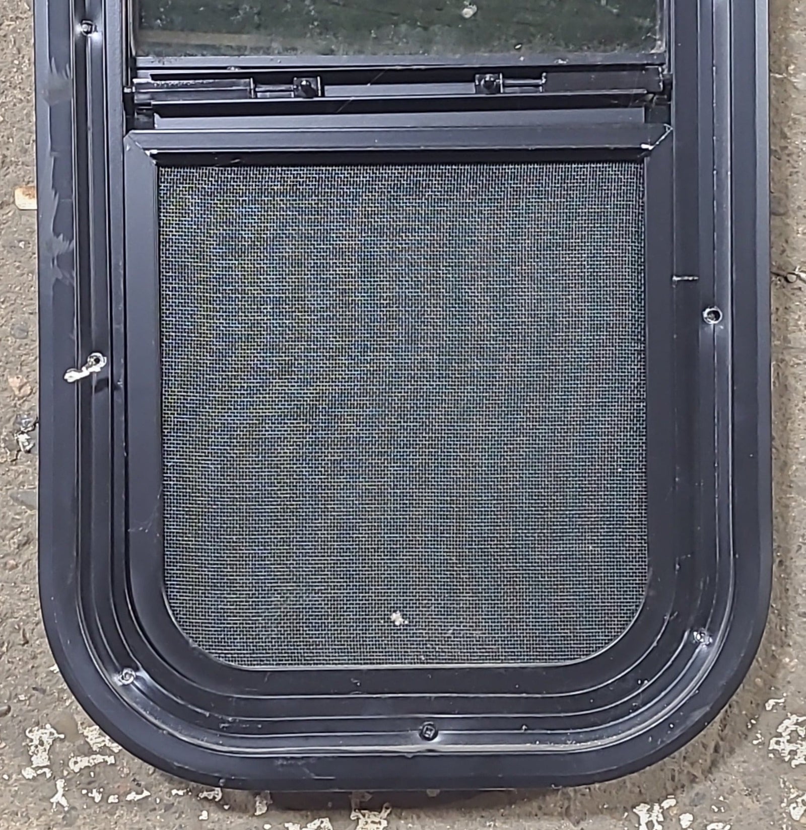 Used Black Radius Opening Window : 11