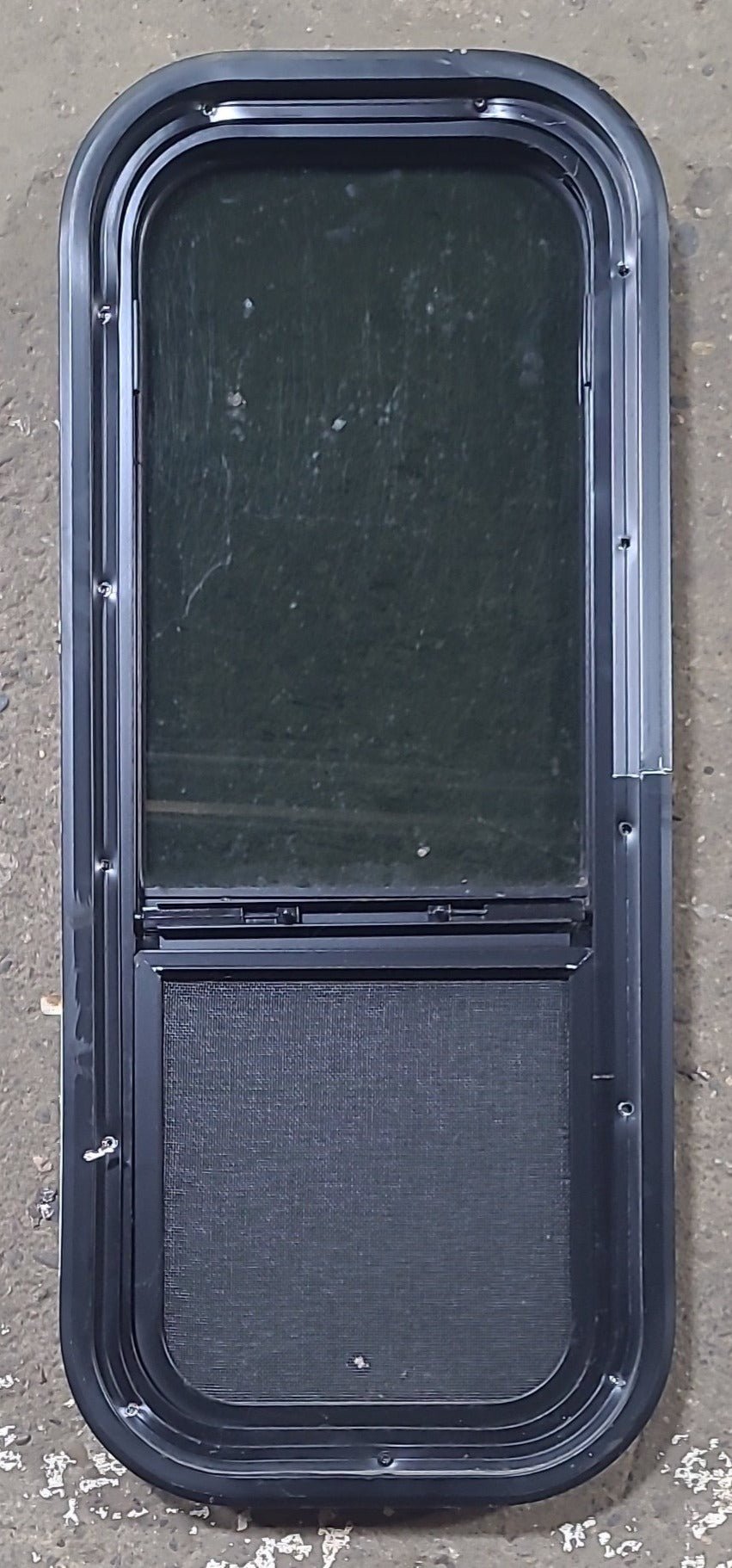 Used Black Radius Opening Window : 11