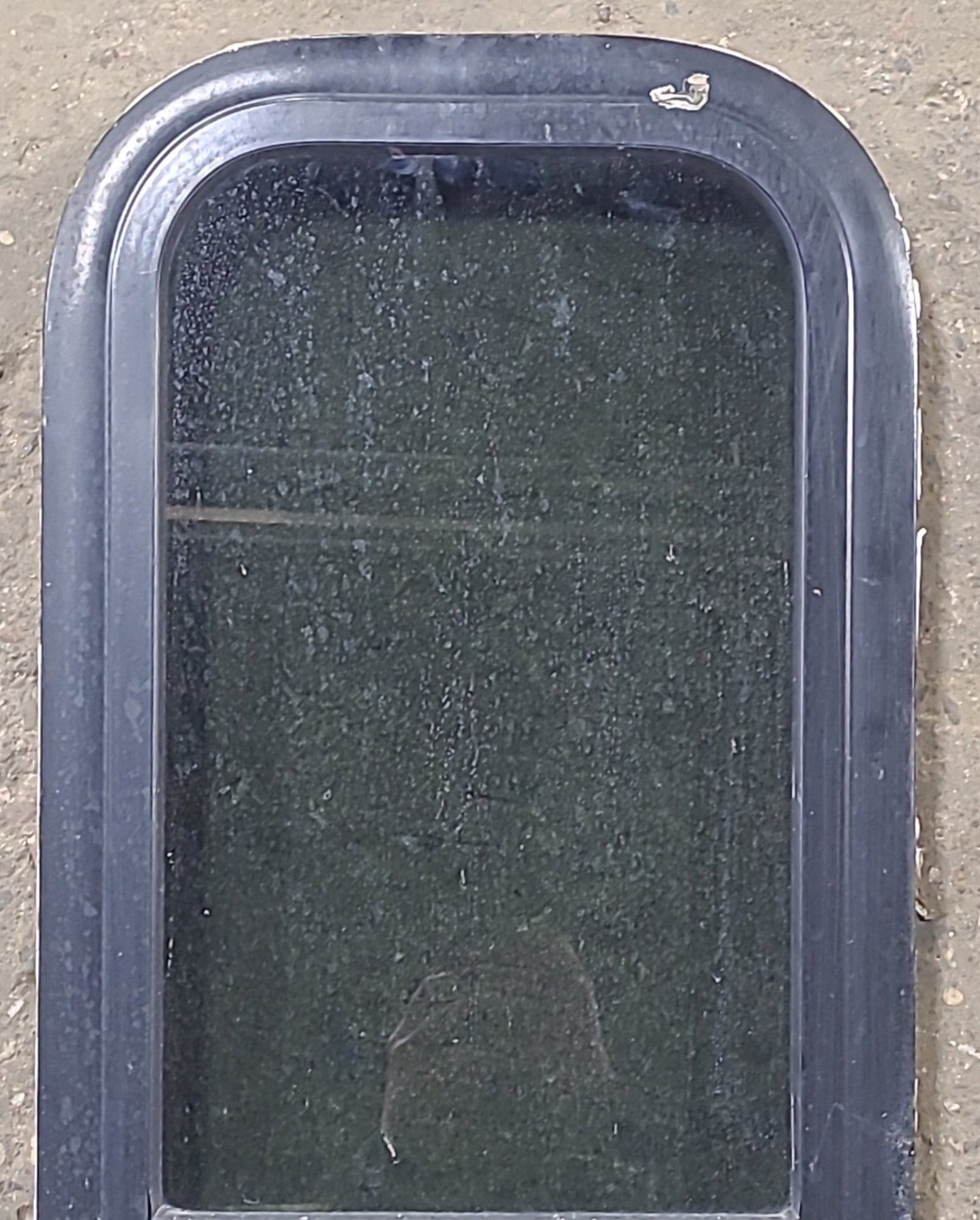 Used Black Radius Opening Window : 11