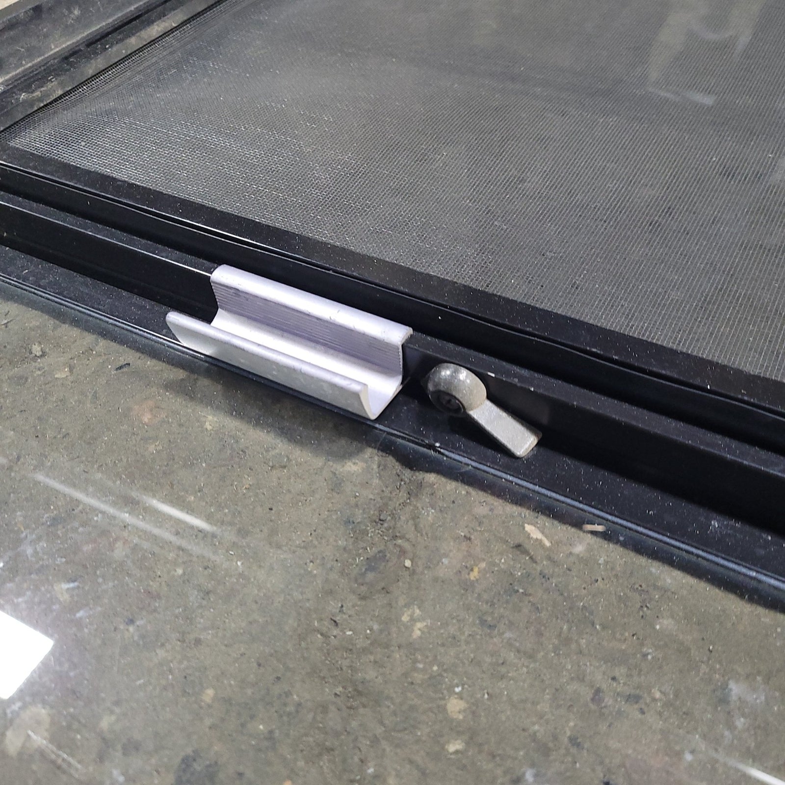 Used Black Radius Opening Window : 22