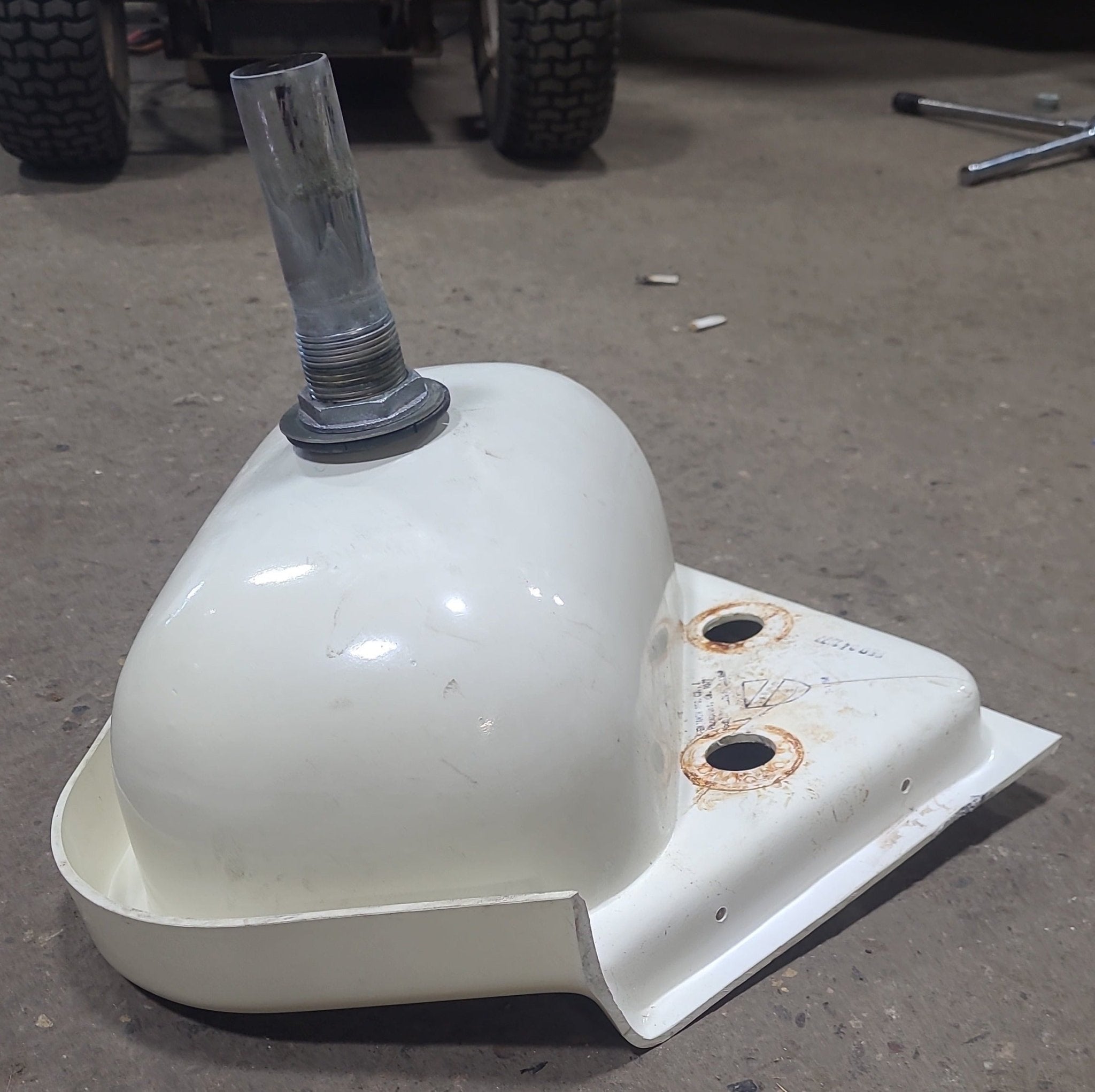 Used Bone Bathroom Corner Sink 13 3/4" X 14 1/2" X 6" D - Young Farts RV Parts