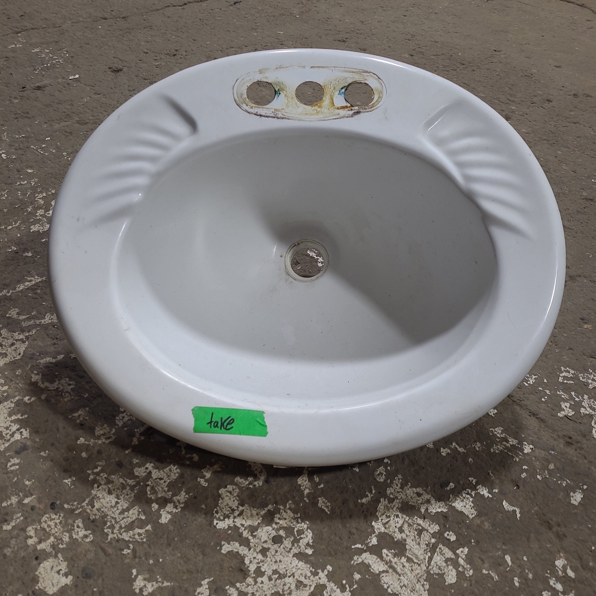 Used Bone Bathroom Sink 20" X 17" X 8" D - Young Farts RV Parts