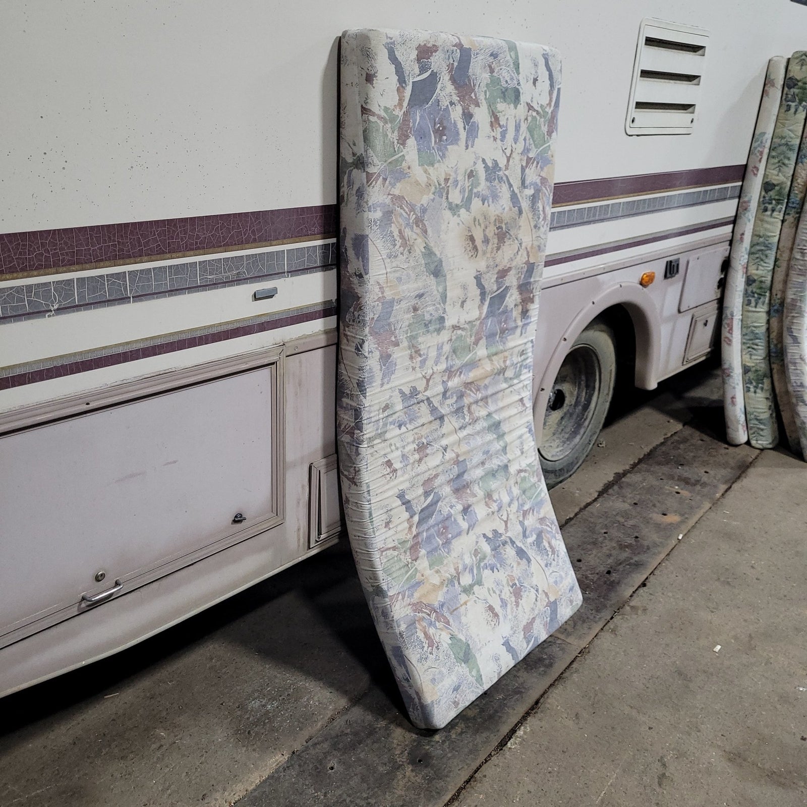 Used Bunk Mattress 72 1/2