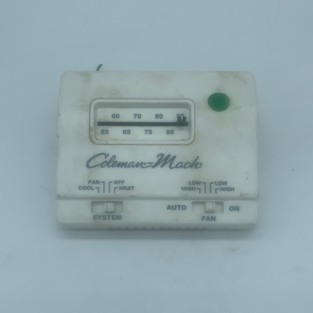 USED Coleman Mach AP7862 | 7330G335 AC Wall Thermostat - Young Farts RV Parts