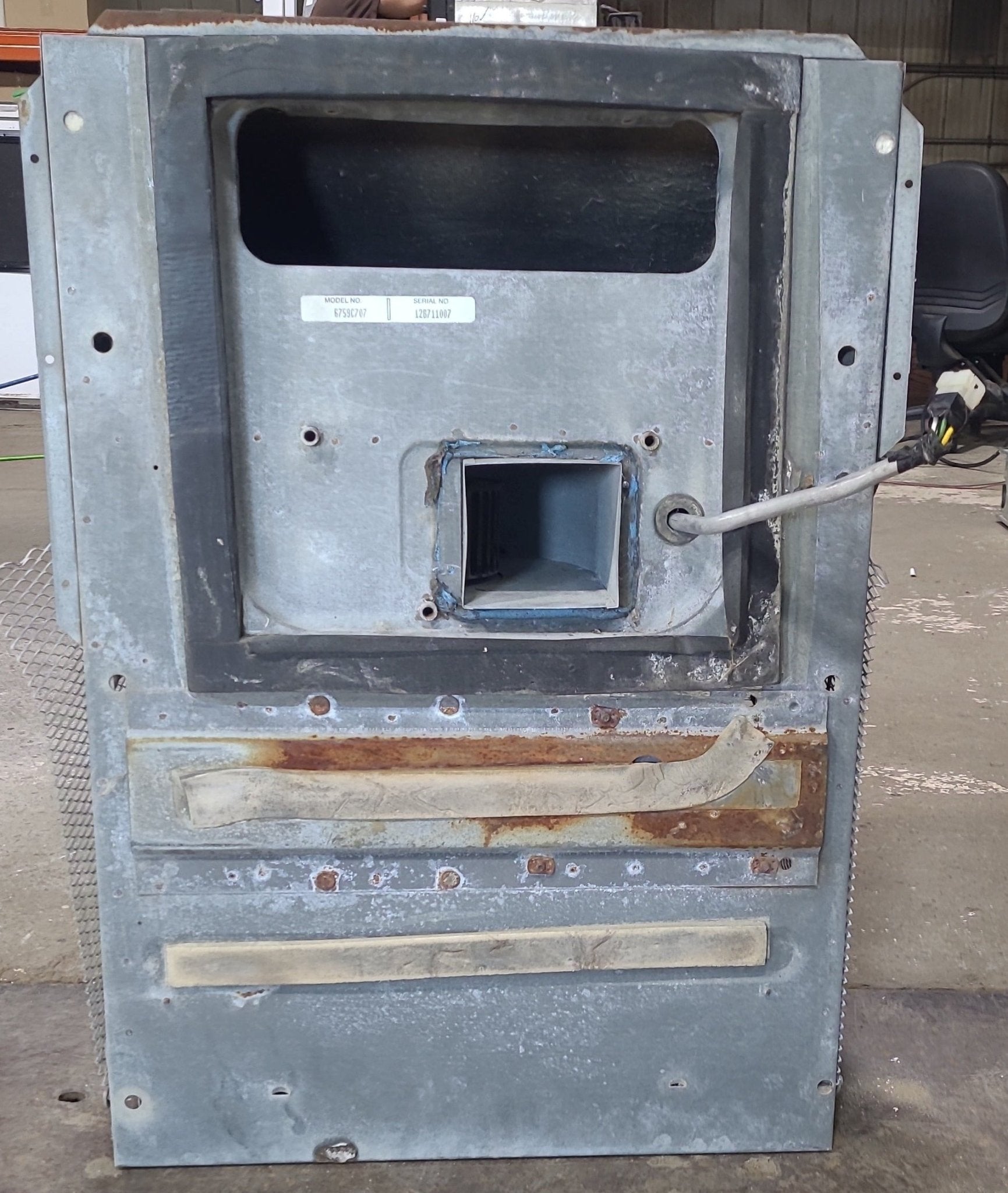 Used Complete Coleman Air conditioner Head Unit 6759C707 - 13500BTU Cool Only - Young Farts RV Parts