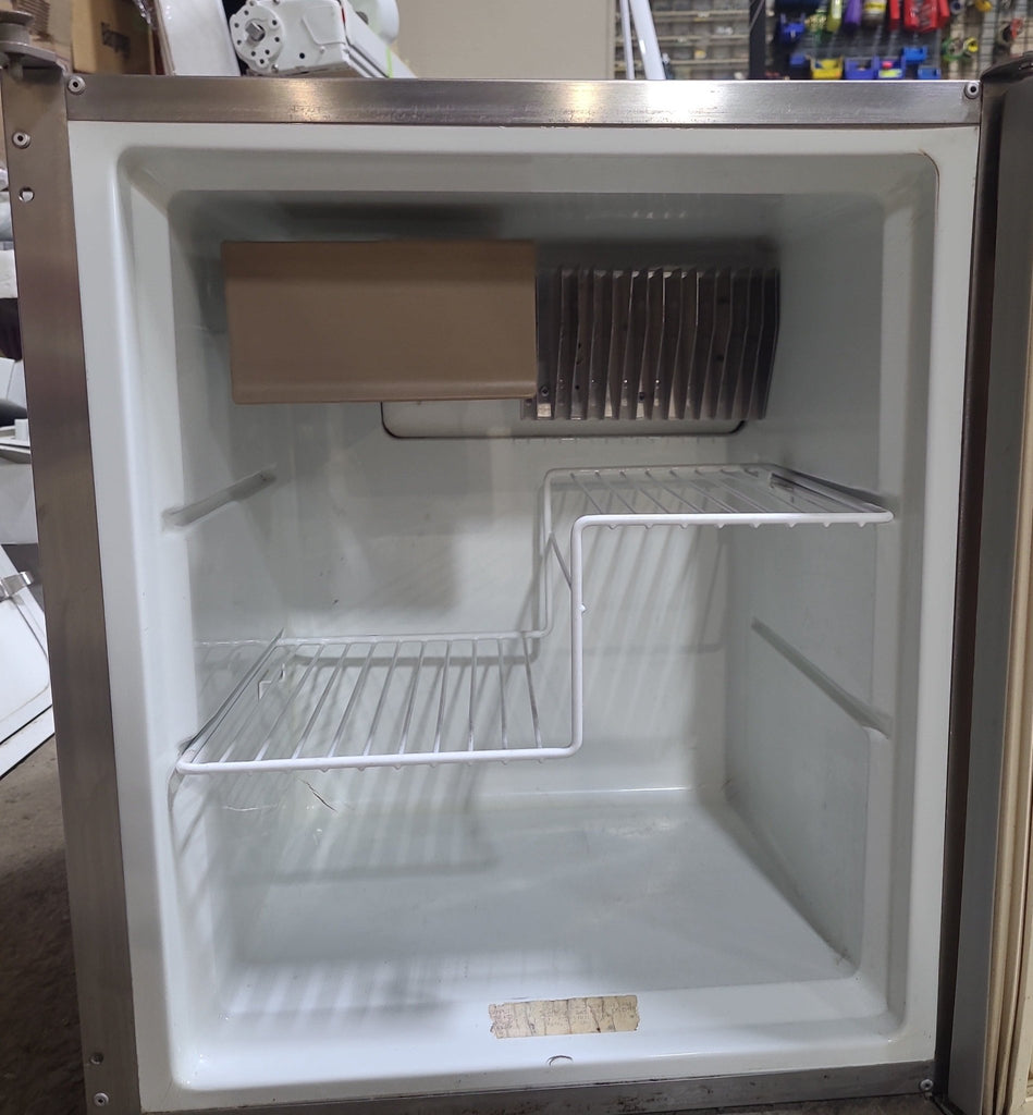 Used Complete Dometic RM2190 Fridge 3-WAY - Young Farts RV Parts