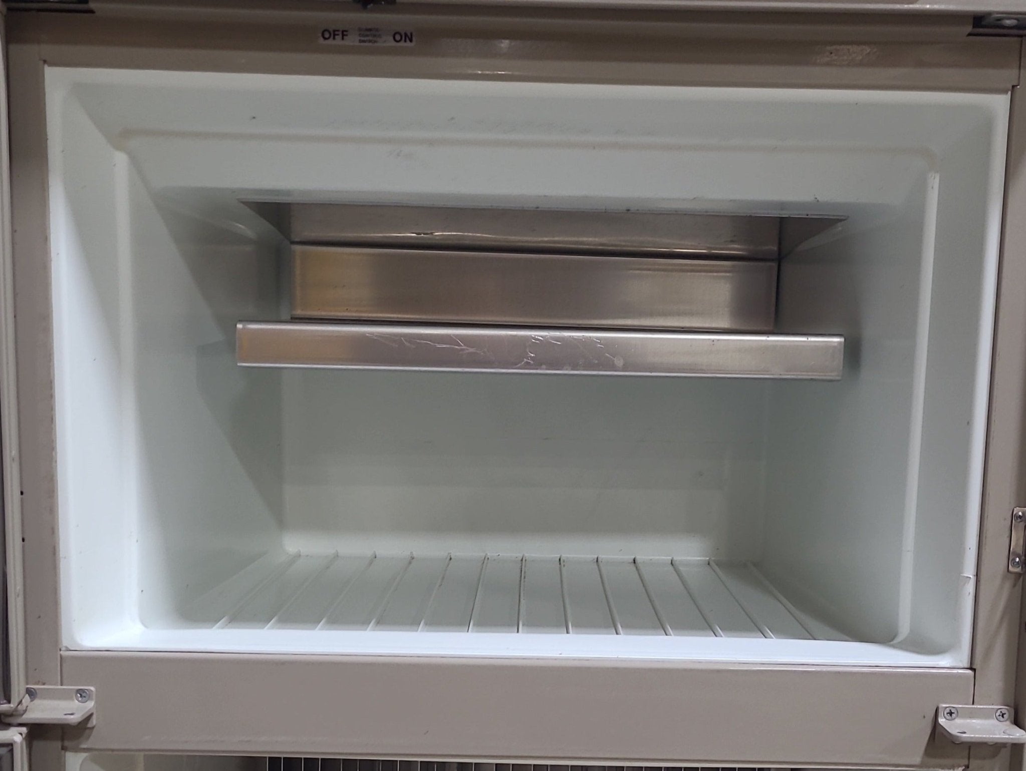 Used Complete Dometic RM2612 Fridge 2-WAY - Young Farts RV Parts