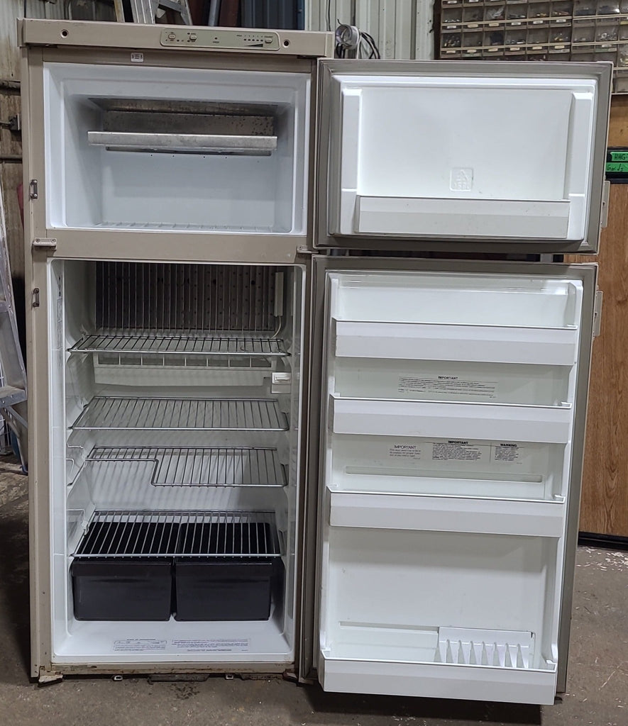 Used Complete Dometic RM2620 Fridge 2-Way - Young Farts RV Parts