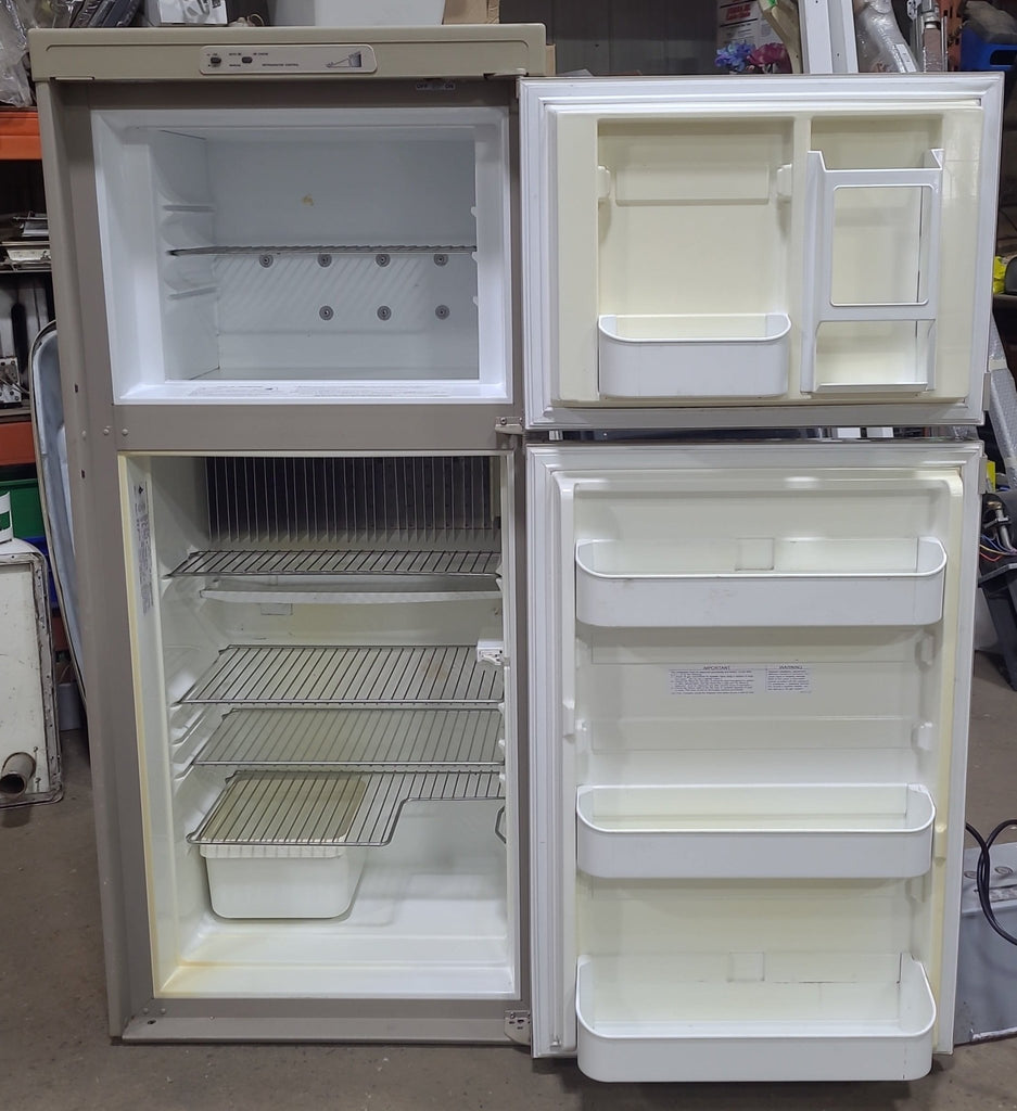 Used Complete Dometic RM2652 Fridge 2-WAY - Young Farts RV Parts