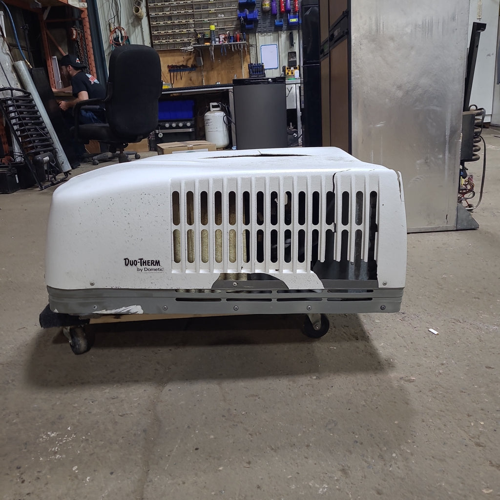 Used Complete Duo-Therm Air conditioner Head Unit 57915.622 | 13500BTU Cool Only - Young Farts RV Parts