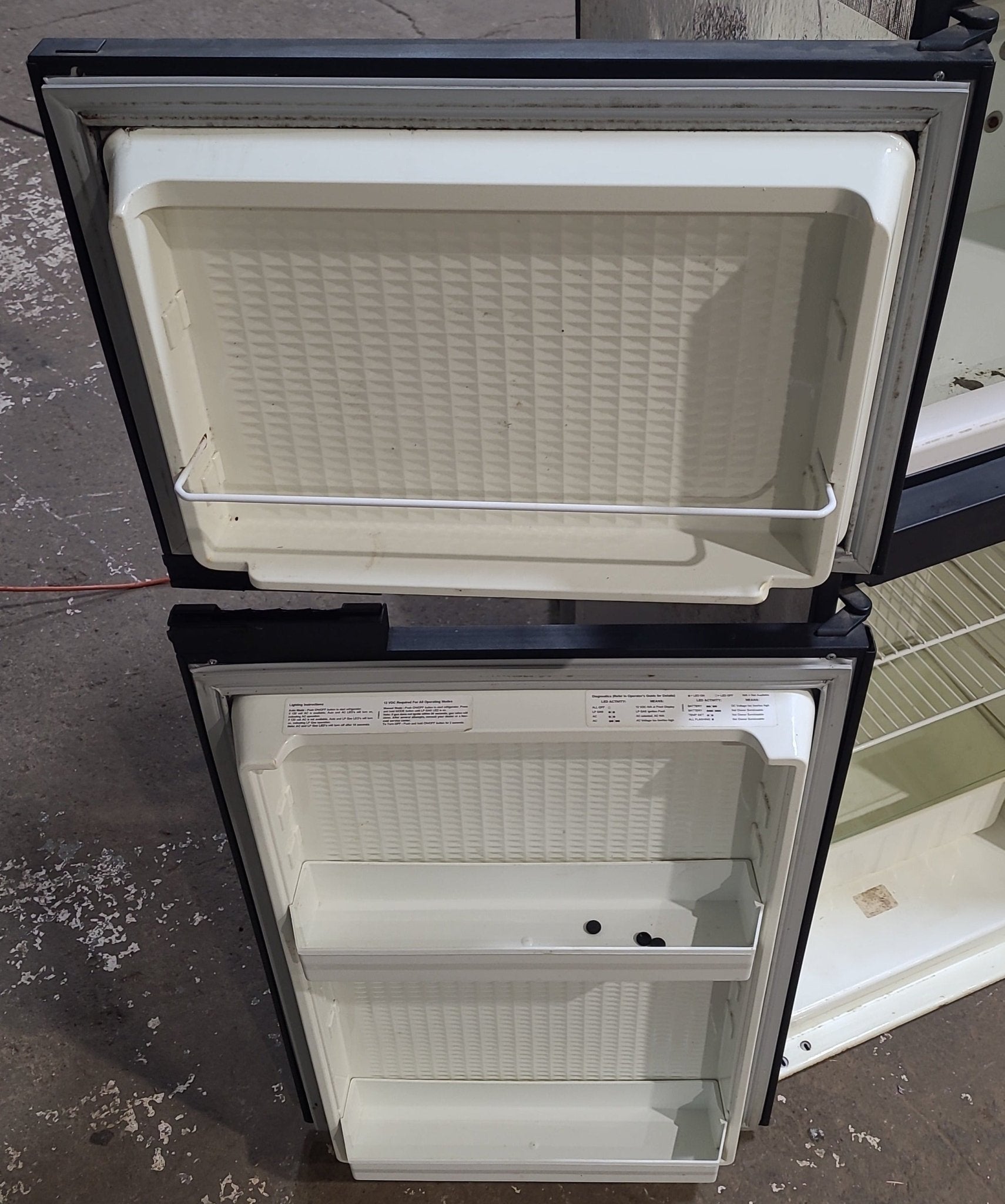 Used Complete Norcold 9162 Fridge 2-WAY - Young Farts RV Parts