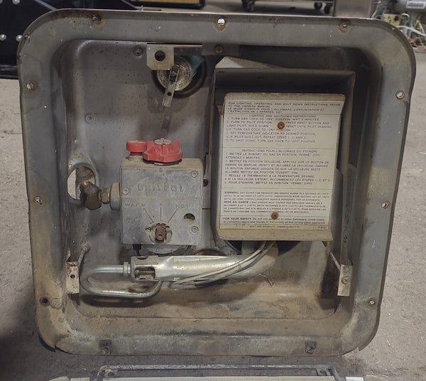 https://youngfartsrvparts.ca/products/used-complete-sw6p-suburban-hot-water-heater-6-gal-3
