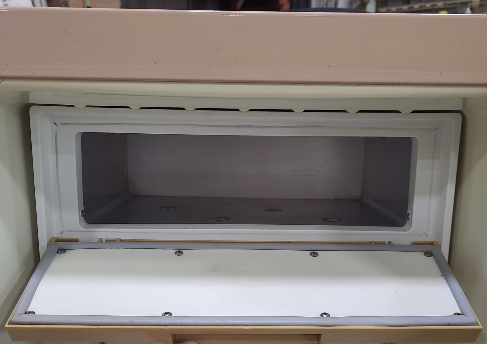 Used Complete TEDCO Fridge 3-WAY - Young Farts RV Parts