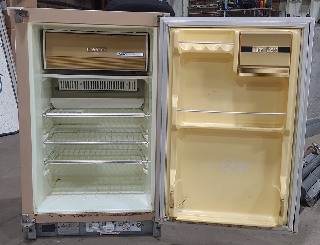 Used Complete TEDCO Fridge 3-WAY - Young Farts RV Parts