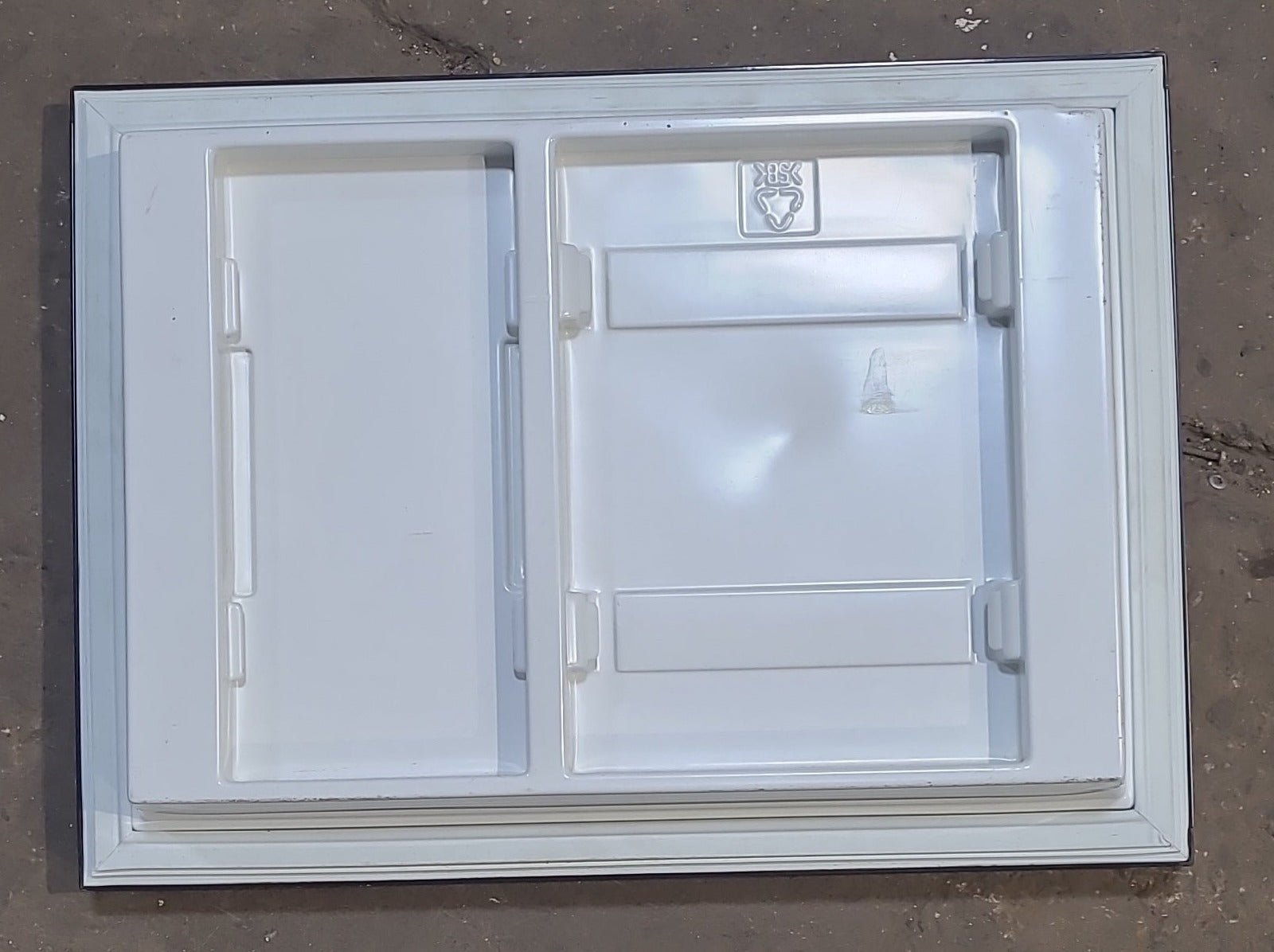 Used Dometic Refrigerator Freezer door 3850539028 22 1/2" W x 16" 3/4 H - Young Farts RV Parts