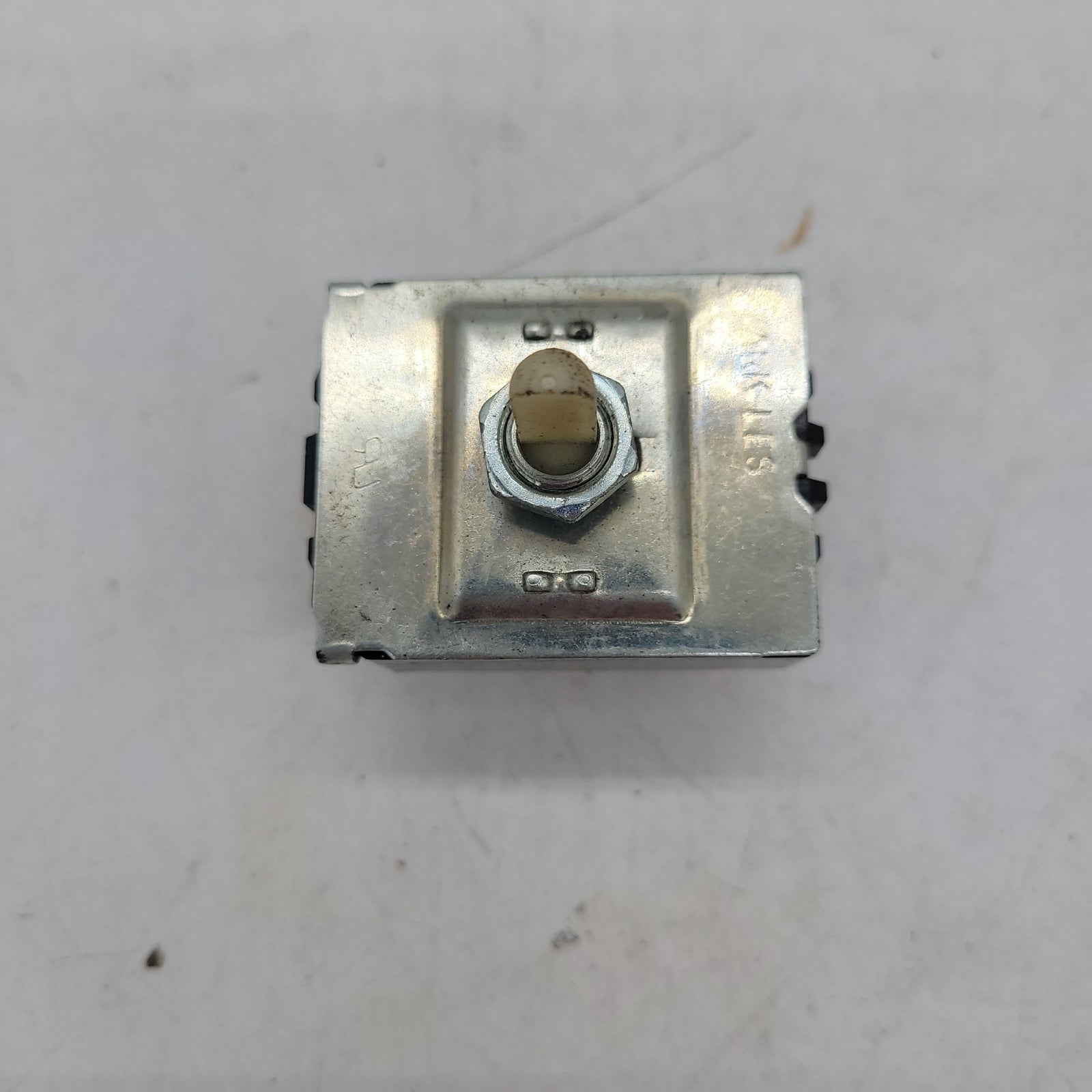 Used Dometic Rotary Switch 20250 - Young Farts RV Parts