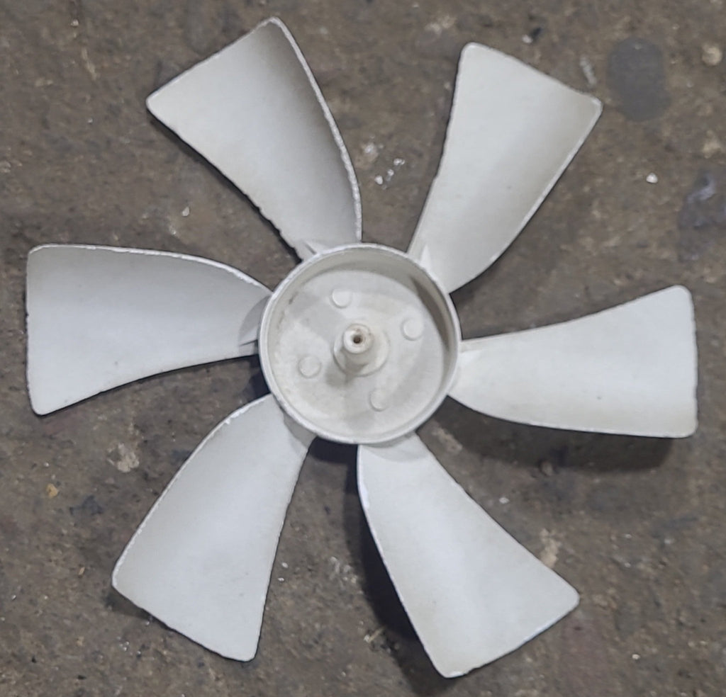 Used Fan Blade - Young Farts RV Parts