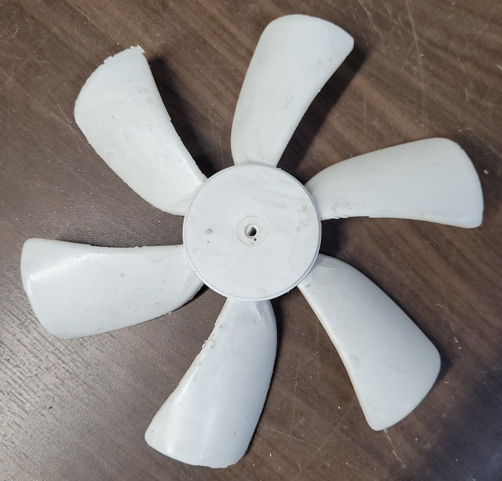 Used Fan Blade - Young Farts RV Parts