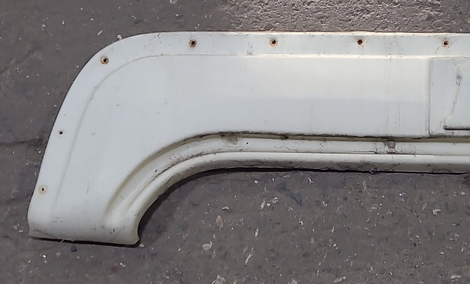 Used Fender Skirt 59 3/4