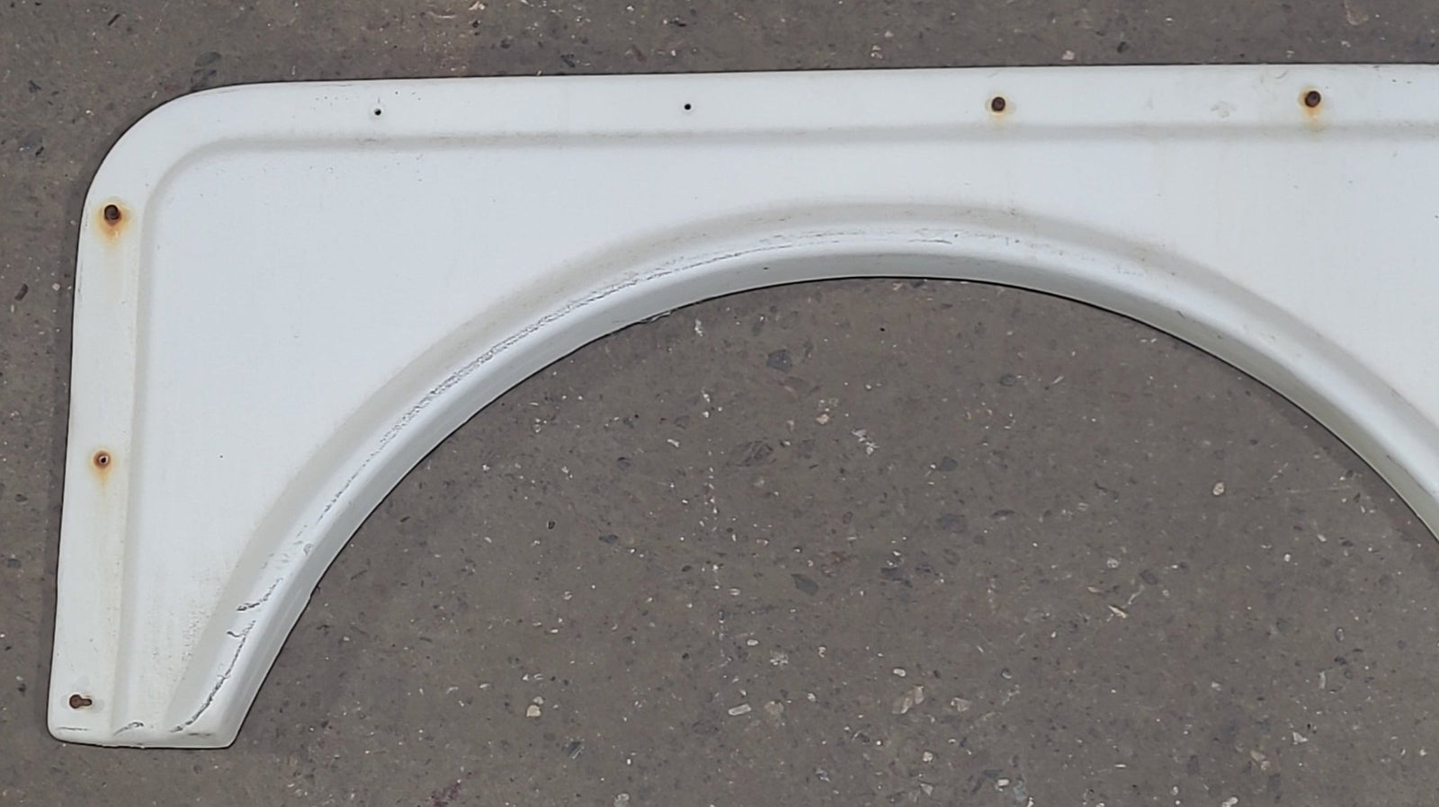 Used Fender Skirt 67 3/4