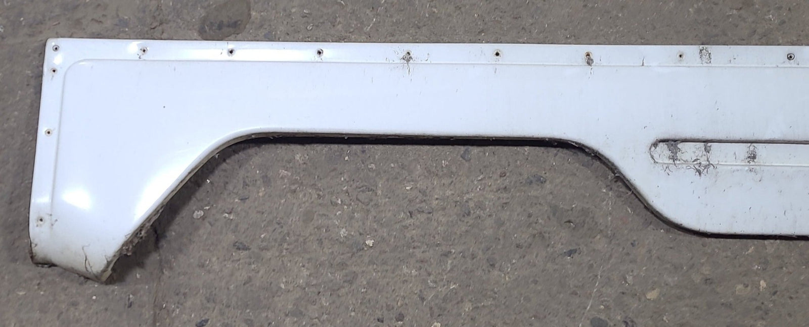 Used Fender Skirt 67