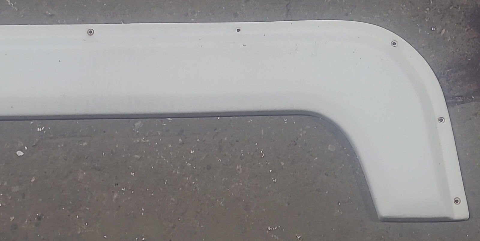 Used Fender Skirt 68 1/4