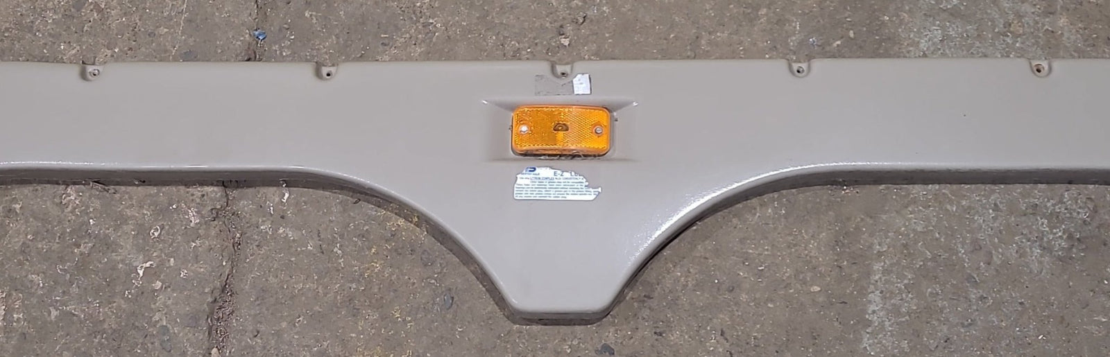 Used Fender Skirt 77